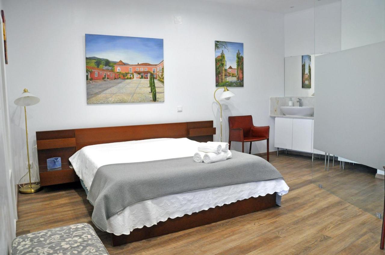 Sleep In Bucelas Bagian luar foto